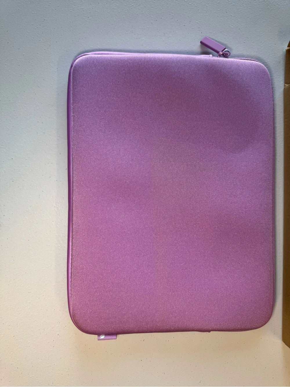 Incase Pink-Lilac Laptop Sleeve